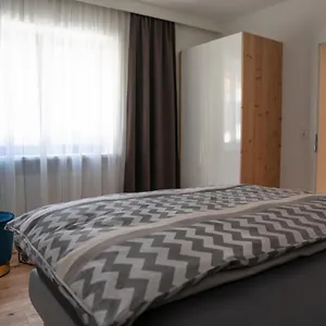Ferienhaus Reise Im Traditionell-modernen Stil|ferienhaus|ibk Innsbruck