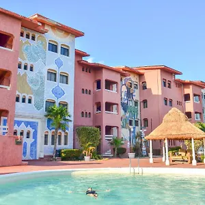 Selina Laguna Zone Otel Cancun